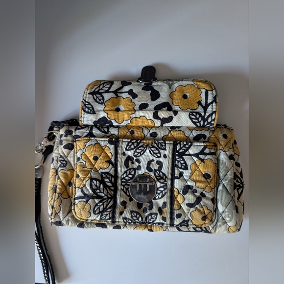 Vera Bradley Yellow and Black Floral Quilted Bag Set - Picture 8 of 11